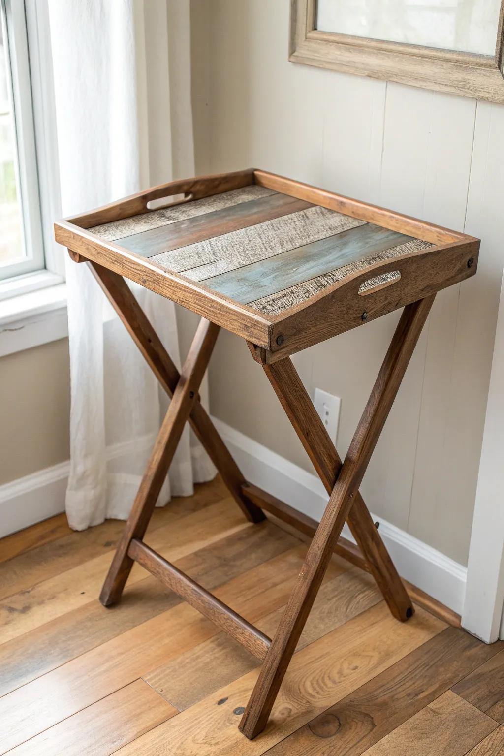 Faux reclaimed-wood TV tray: cozy, scratch-hiding, and prettier with every use.