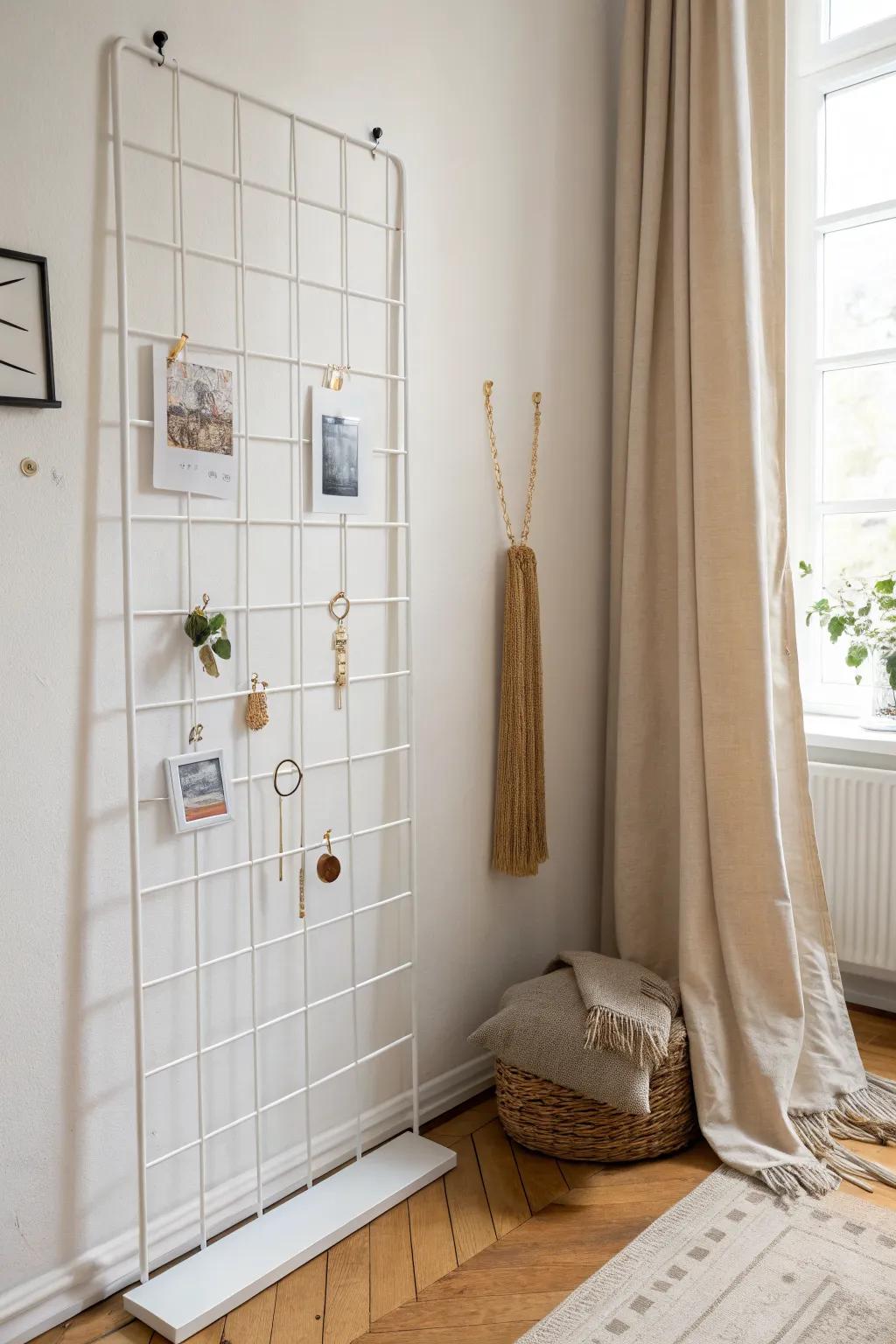 A simple grid wall + linen panel makes a luxe little fitting corner—perfect for tiny bedrooms.